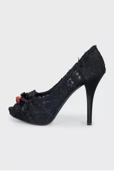 Black shoes decorated with lace