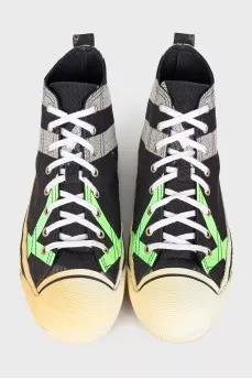 Men's sneakers in a checkered print
