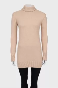 Long beige sweater