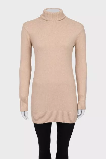 Long beige sweater