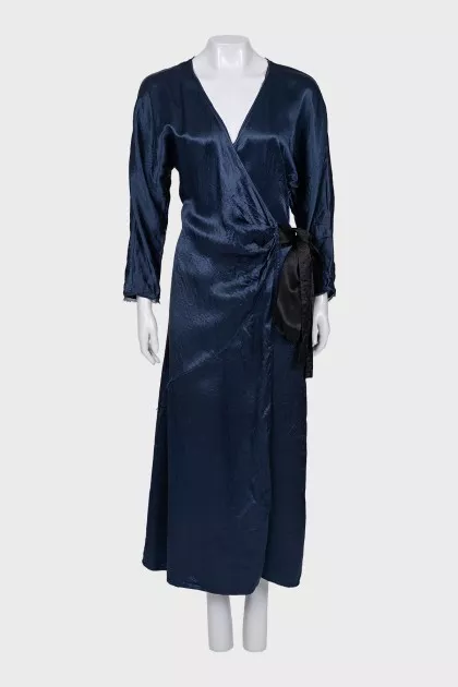 Blue dress with ties