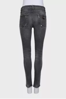 Ripped gray skinny fit jeans
