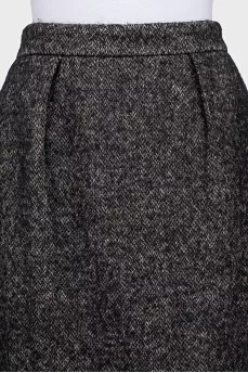 Skirt with a glossy bottom