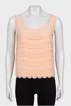 Straight cut ruffle top