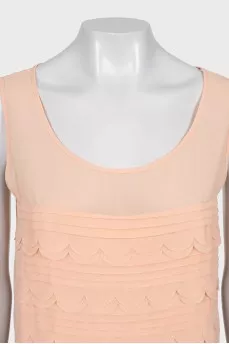 Straight cut ruffle top