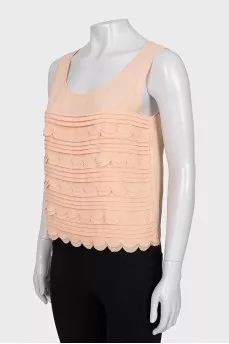 Straight cut ruffle top
