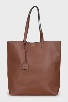 Rectangular leather tote