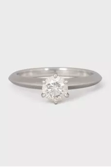 Platinum ring with diamond