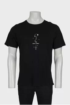Men's black t-shirt with white print
