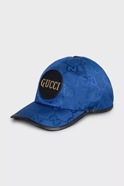 Men's cap with a massive patch