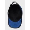 Men's cap with a massive patch