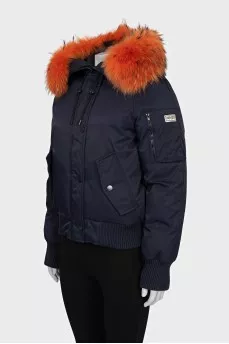 Short down jacket with fur trim on the hood
