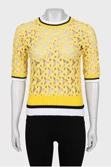 Openwork straight cut top