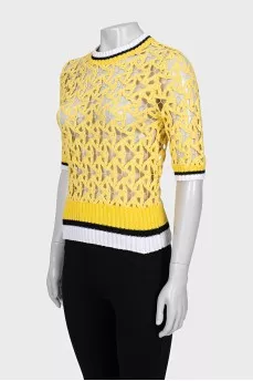 Openwork straight cut top