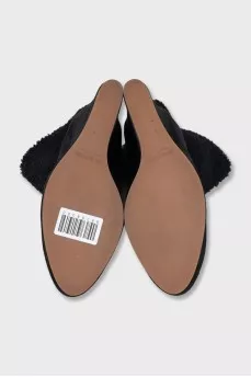 Wedge boots with fur uppers
