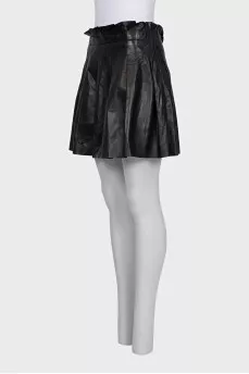 Leather skirt with pleats