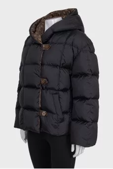 Straight button down jacket with tag