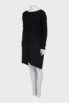 Loose-fitting wool dress