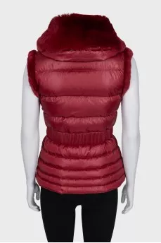 Red vest with fur