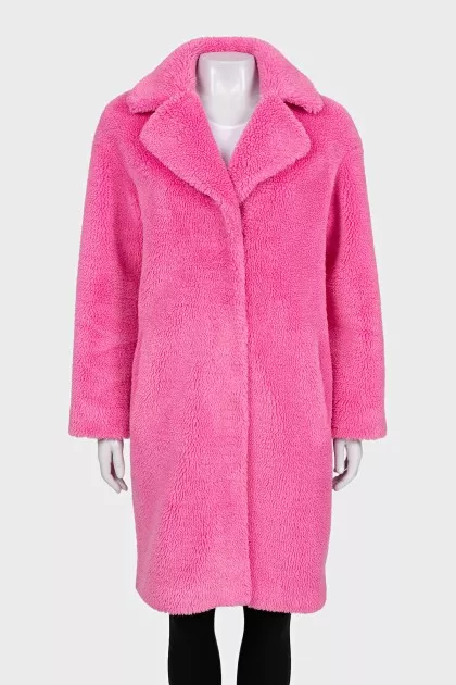 Pink straight-cut fur coat with buttons