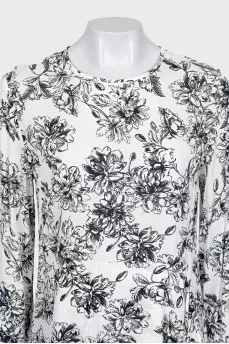Loose dress with long printed sleeves
