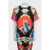 Silk suit in a signature print