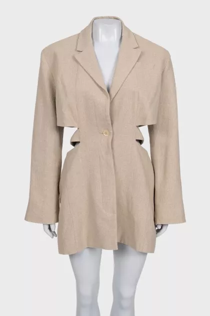 Fitted dress with decorative cutouts