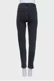 High-waisted straight jeans with a zipper