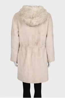 Beige parka with a wool hood