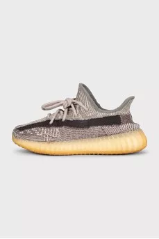 Кроссовки серого цвета Yeezy Boost 350 V2