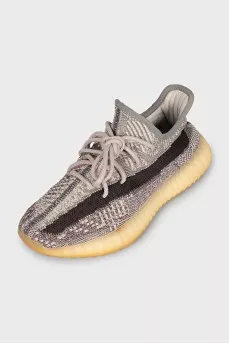 Кроссовки серого цвета Yeezy Boost 350 V2