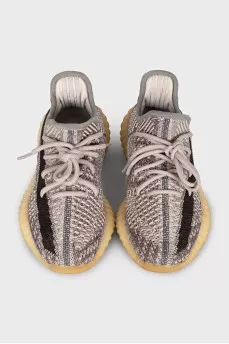 Кроссовки серого цвета Yeezy Boost 350 V2