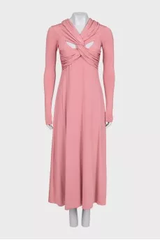 Fitted dress with a cutout back
