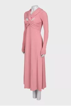 Fitted dress with a cutout back
