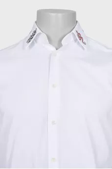 Men's shirt decorated with embroidery