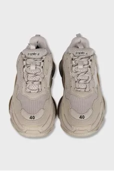 Кроссовки бежевого цвета Triple S