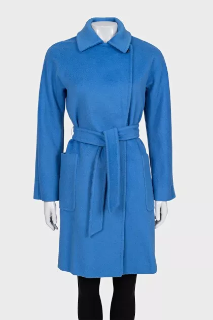 Wrap coat with patch pockets