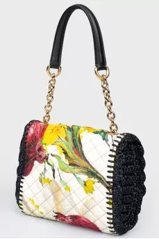 Textile bag in a floral print