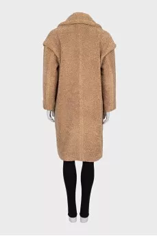 Loose-fitting teddy coat