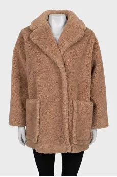 Teddy coat with patch pockets