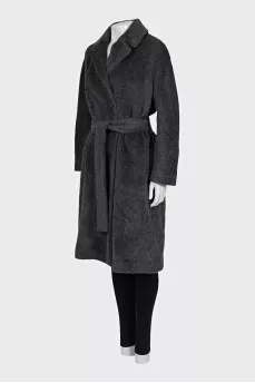 Black coat with alpaca fur