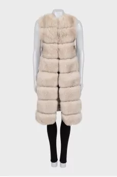 Long vest with fox fur