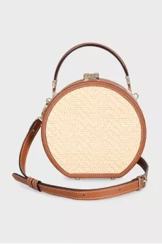 Round bag with straw insert