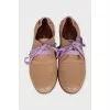 Leather brogues with contrast lacing