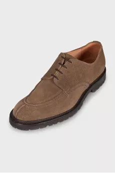 Men's shoes with raised seams