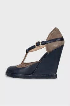 Blue shoes with suede inserts