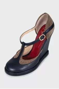 Blue shoes with suede inserts