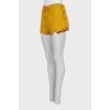 Shorts with accent inserts