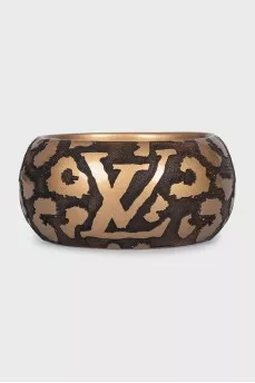 Wooden bracelet with animal print