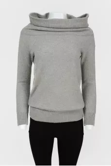 Sweater with a wide high neck